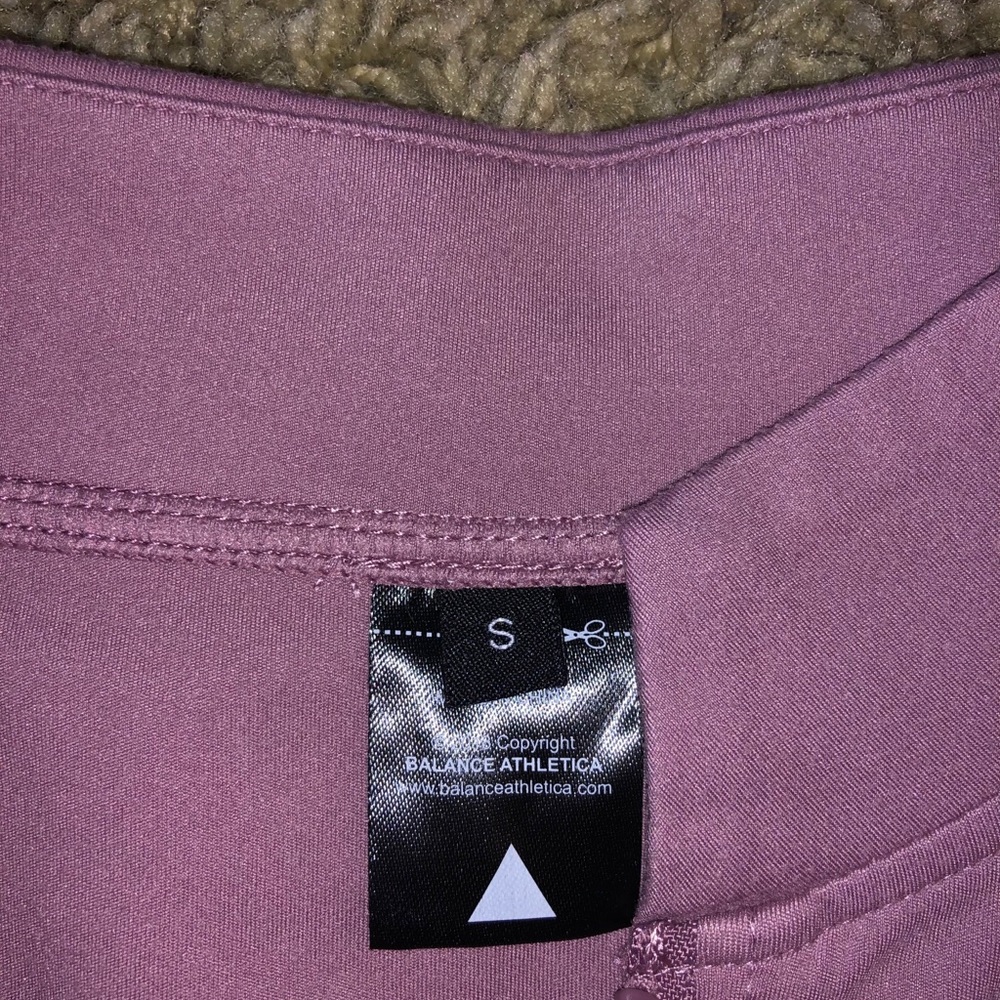 Balance cropped jacket - Picture 3 of 3